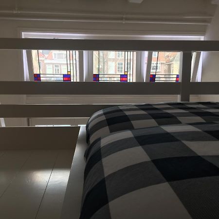B&B Aan De Gracht ลีวาร์เดิน ภายนอก รูปภาพ